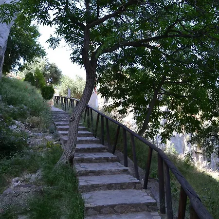 Casa Isabel Zuheros